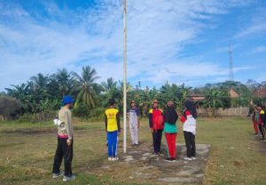 Jelang Perayaan HUT RI Ke-77, Anggota Paskibraka Desa Air Itam Semangat Latihan Upacara Penaikan Bendera