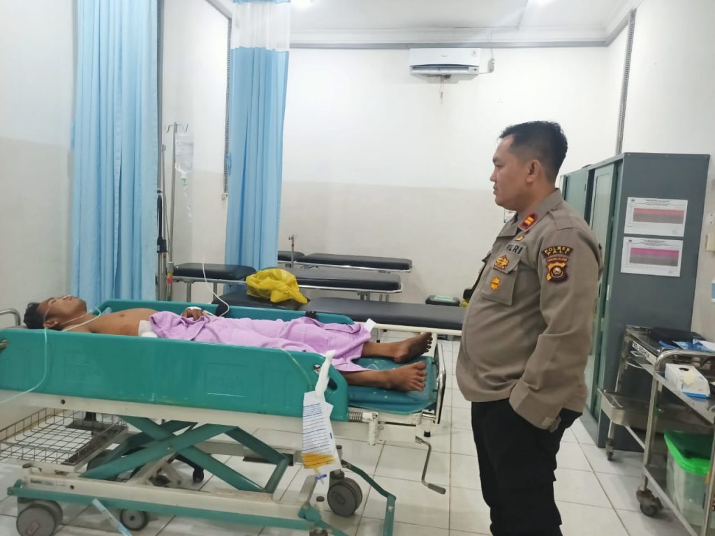 Dikeroyok Oleh Tiga Bersaudara, Yarman Dilarikan ke Rumah Sakit