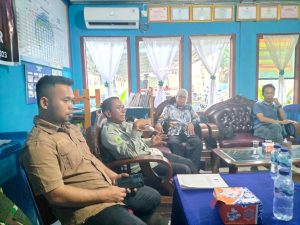 Gelar Jum’at Curhat di Desa Talang Bulang, Ini Pesan Kapolsek Talang Ub
