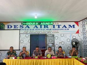 Polres PALI Gelar Jum’at di Desa Air Itam, Kapolres  Himbau Warga Jauhi Narkoba