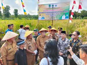 Hadir di Acara Panen Perdana Program Ketahanan Pangan Desa Betung Barat, Ini Kata Kapolres PALI