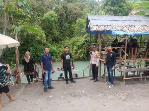 Pastikan Keamanan dan Kenyamanan Pengunjung Paye Biru, Ini yang Dilakukan Polsek Penukal Abab