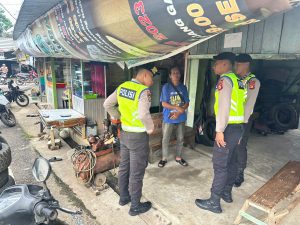 Cegah Gangguan Kamtibmas, Polres PALI Gelar Patroli Area Pasar dan Terminal Pendopo