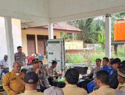 Gelar Jum’at Curhat di Desa Tempirai, Ini Pesan Kapolres PALI