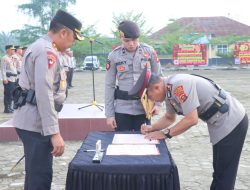 Pimpin Upacara Sertijab Personelnya, Ini Pesan Kapolres PALI