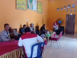 Gelar Jum’at Curhat di Desa Prambatan, Ini Kata PLH Kapolsek Penukal Abab