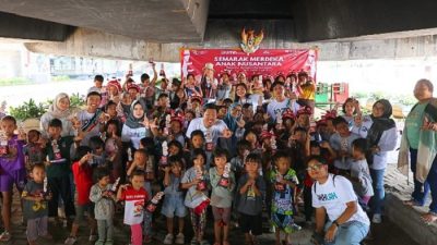 Jamkrindo Sebarkan Semangat Nasionalisme di Kolong Jalan Tol Rawamangun