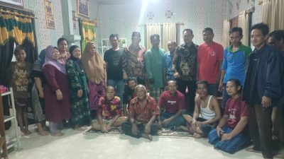 Kunjungan ASRI- Irwan di Desa Betung, Warga ; Mereka Dapat Dipercaya Mengemban Amanah Untuk PALI yang Lebih Baik