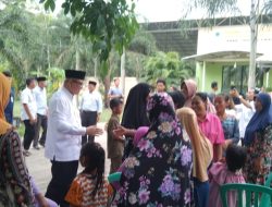 Begini Antusiasme Warga Desa Betung Selatan Sambut Paslon AIR