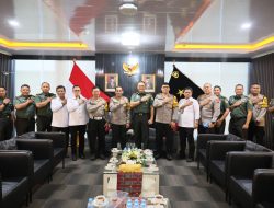 Terima Kunjungan Audensi KOREM 044/Garuda Dempo, Kapolda ; Semakin Solidnya TNI Polri