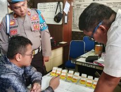 Polres PALI Gelar Tes Urine Mendadak, Kapolres:”Integritas Aparat Harus Dimulai dari Internal”