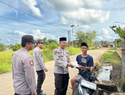 Polsek Talang Ubi Bagikan Takjil,Wujud Kepedulian di Bulan Ramadhan
