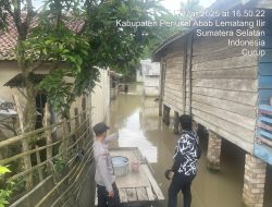 Polsek Tanah Abang Monitoring Debit Air Sungai Lematang, Ini Tujuannya 
