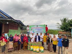 Kepala Desa Pengabuan Suprianto, SH Salurkan Bantuan Bagi Warga Yang Terdampak Banjir