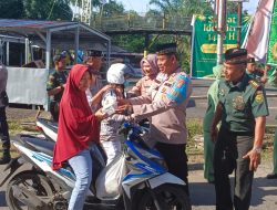 Sinergi TNI-Polri dan Pemerintah Kecamatan Talang Ubi Berbagi Takjil, Wujud Kepedulian di Bulan Suci Ramadan