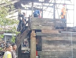 Sebuah Rumah Hangus Terbakar di Desa Lunas Jaya, Kapolres PALI Sampaikan Rasa Prihatin dan Himbau Warga Agar Selalu Waspada
