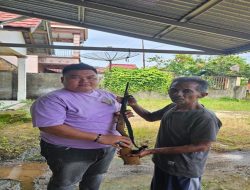 Warga Sumberejo Serahkan Senpira Laras Panjang ke Satreskrim Polres PALI dalam Rangka Operasi Senpi Musi 2025
