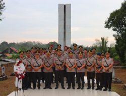 Peringati Hari Bhayangkara ke-79, Polres PALI Gelar Upacara Ziarah dan Tabur Bunga di Taman Makam Pahlawan
