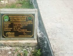 Pemdes Prambatan Bangun Jalan Cor Beton, Armansol; Jalan Ini Akses Utama Warga yang Sangat Vital