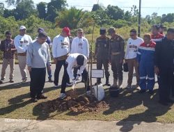 Bupati PALI Tanam Pohon dan Serahkan Bentor: Langkah Hijau Menuju Kabupaten Bersih