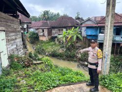 Pantau Debit Air Talang Pipa, Kondisi Masih Normal, Ini Kata Kapolsek Talang Ubi